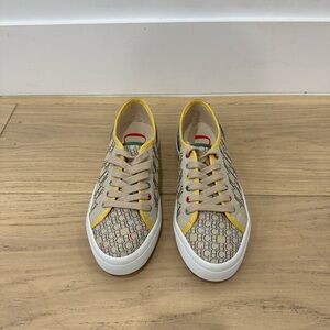 NEW CH Carolina Herrera CHIRIBITAS CANVAS BAMBA SNEAKERS